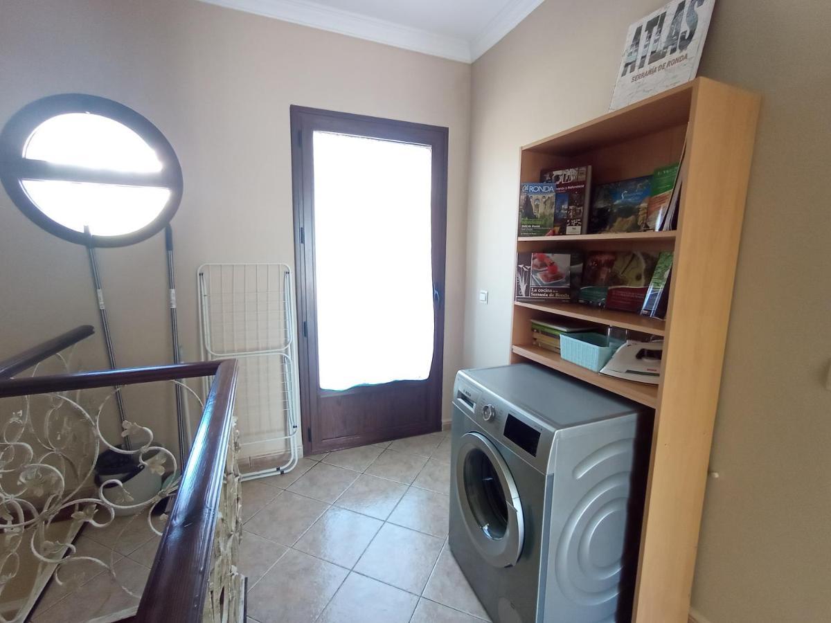 Apartamento Valle Del Guadiaro Cortes de la Frontera Zewnętrze zdjęcie