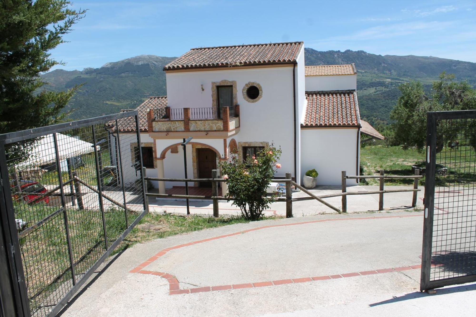 Apartamento Valle Del Guadiaro Cortes de la Frontera Zewnętrze zdjęcie